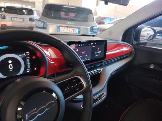 FIAT 500e Berlina 42 kWh Red
