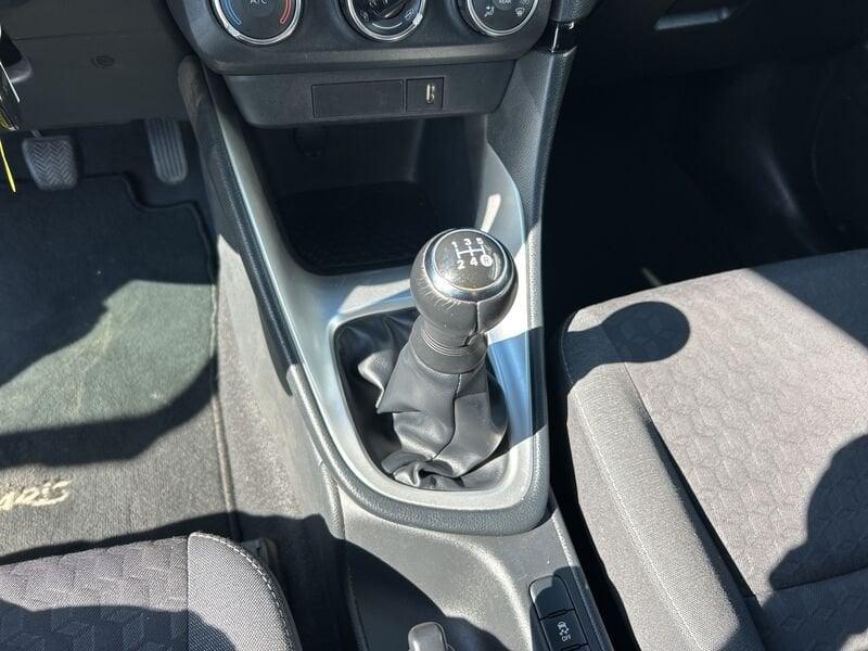 Toyota Yaris Yaris 1.0 5 porte Active