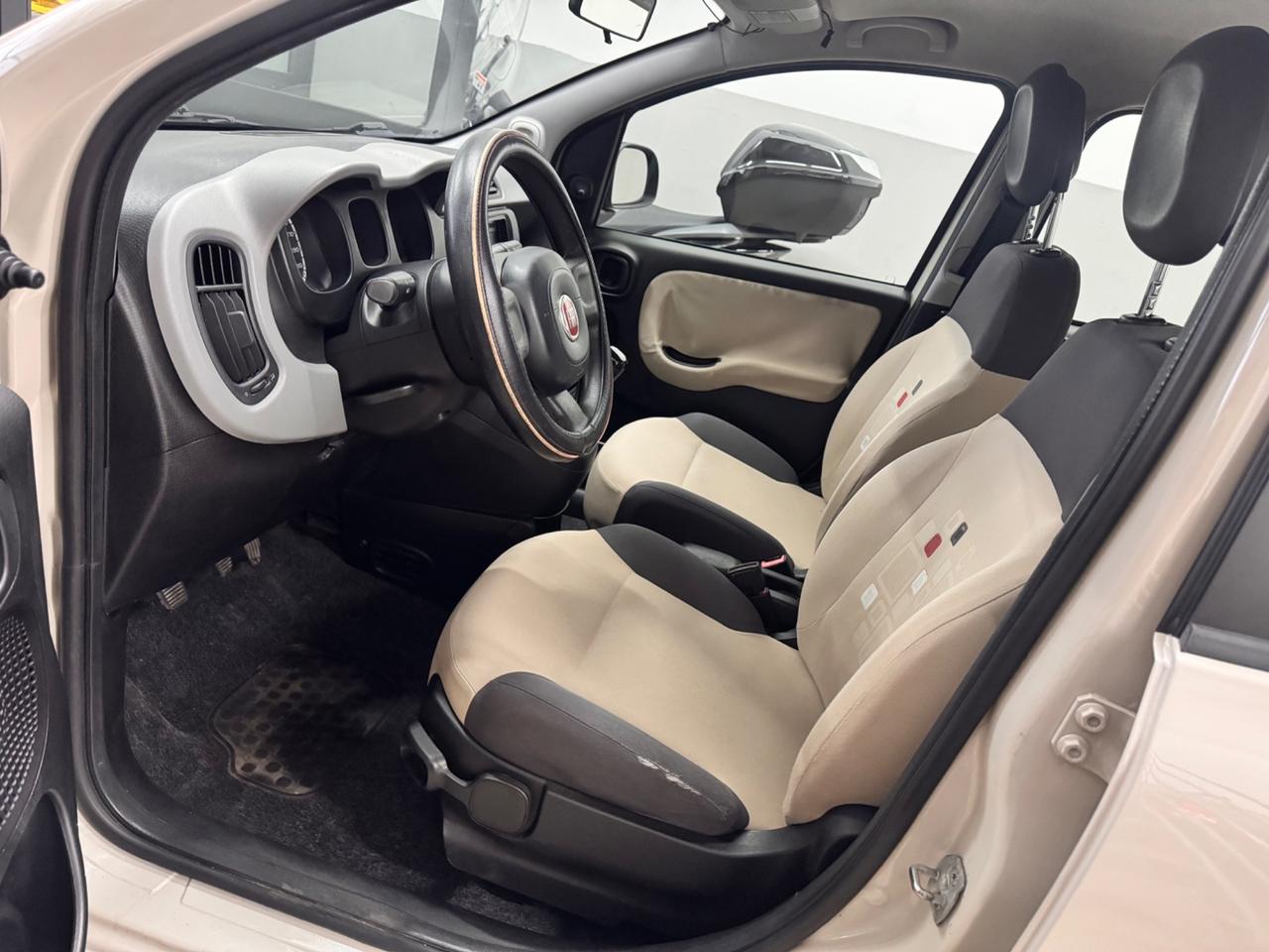 Fiat Panda 0.9 TwinAir Natural Power - 10/2013