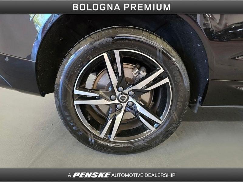 Volvo XC60 XC60 B4 (d) AWD Geartronic R-design