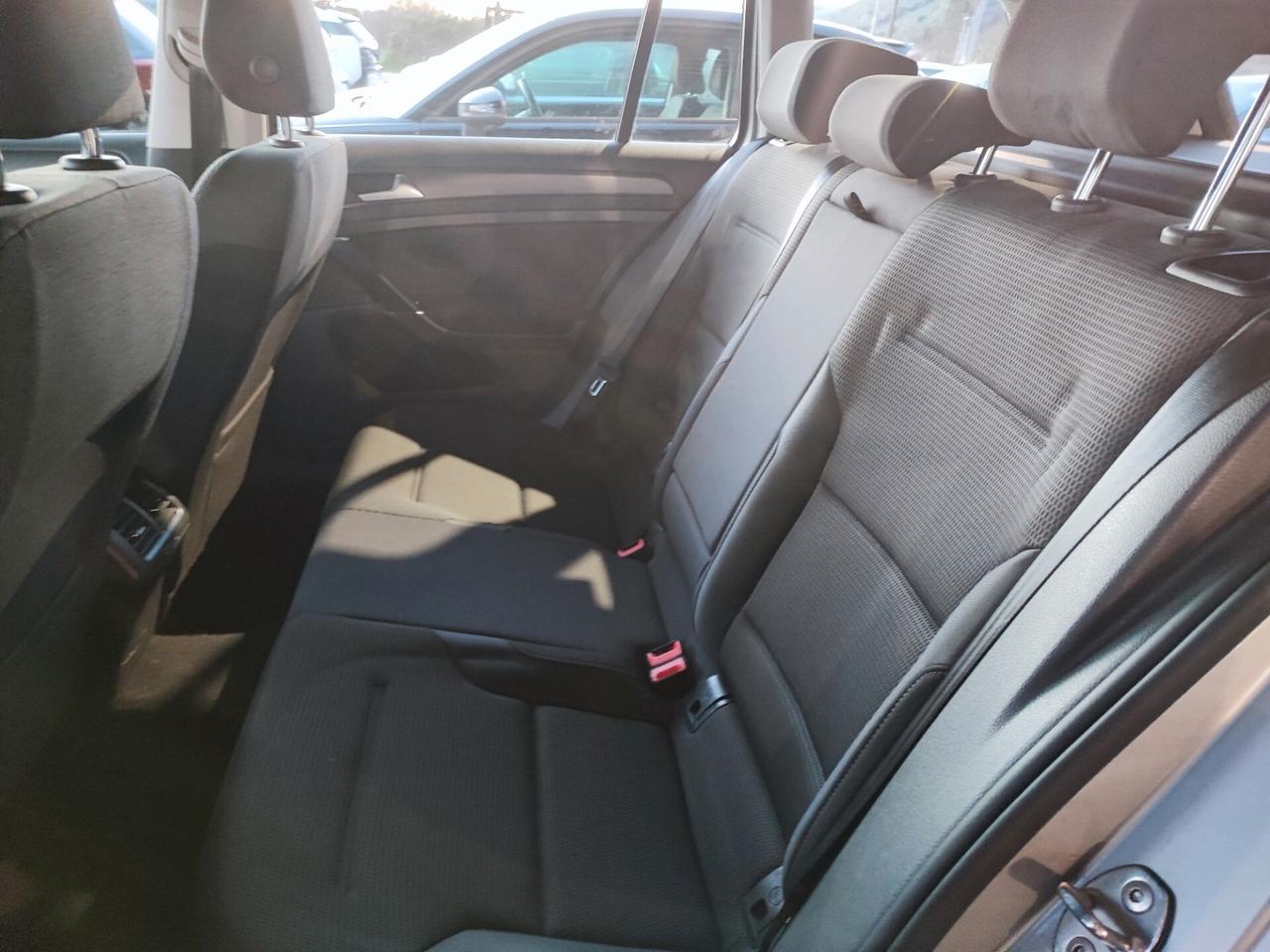 Volkswagen Golf Variant 1.6 TDI 115 CV 5p. Highline BlueMotion Technology