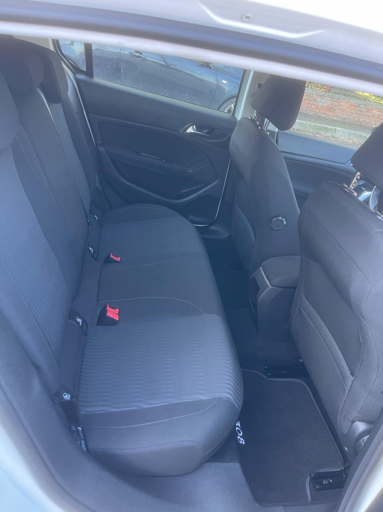 Peugeot 308 BlueHDi 120 S&S EAT6 GT Line