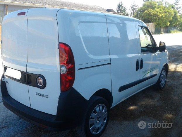 Fiat Doblo 1.4 T-Jet Nat.Pow. PC-TN Lamierato SX