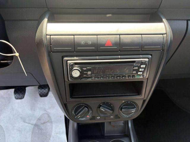 VOLKSWAGEN Fox Fox 1.2 Sport clima