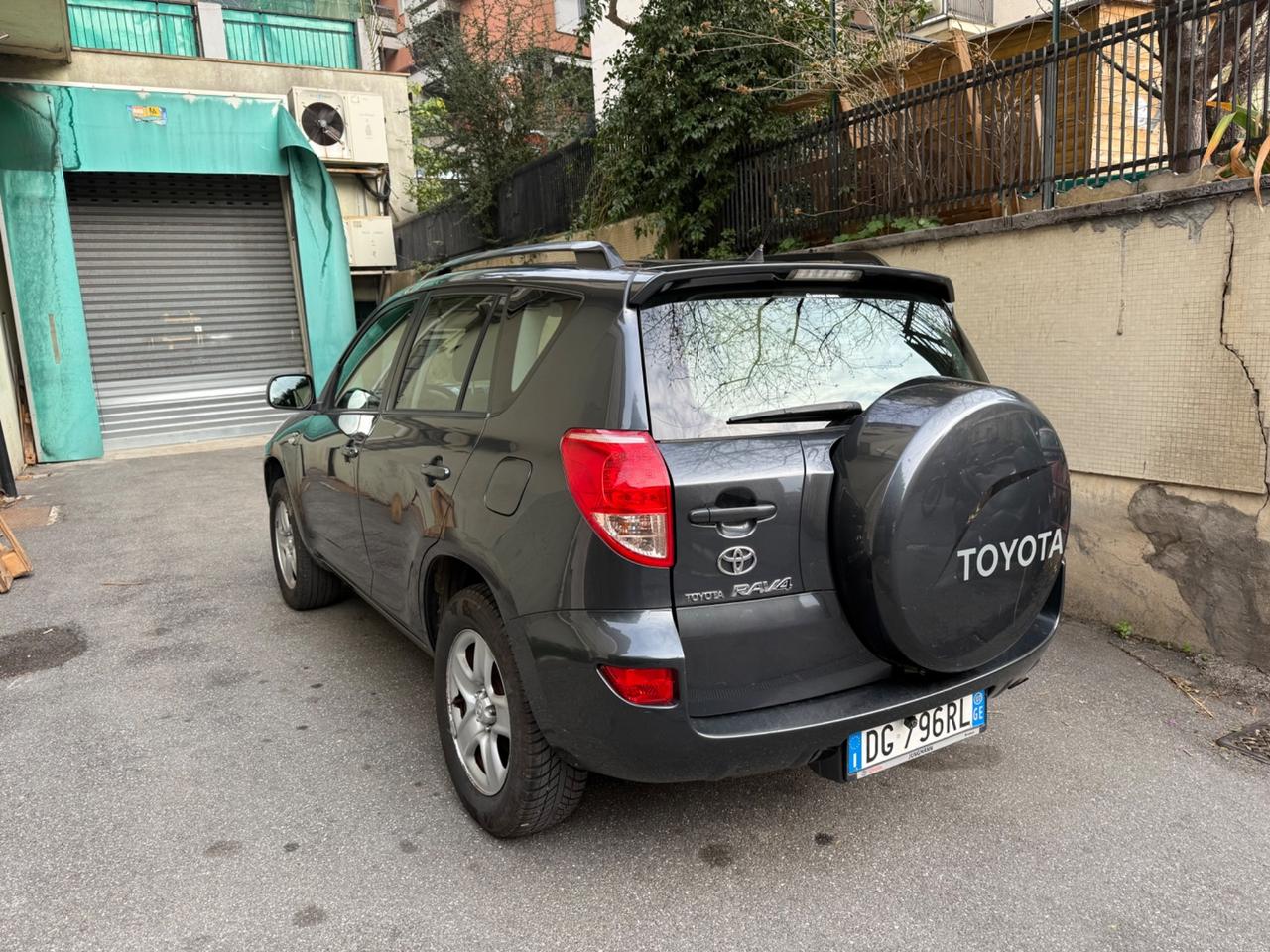 Toyota RAV 4 RAV4 Crossover 2.2 D-4D 136 CV DPF Sol