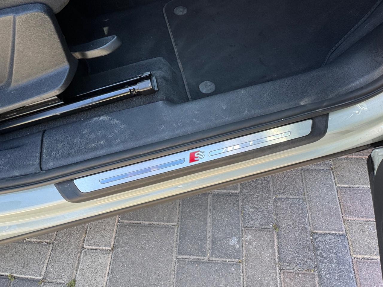Audi Q3 35 TDI S tronic S line edition Prezzo Con Obbligo Finanziamento Senza il Prezzo sara' di euro 38500