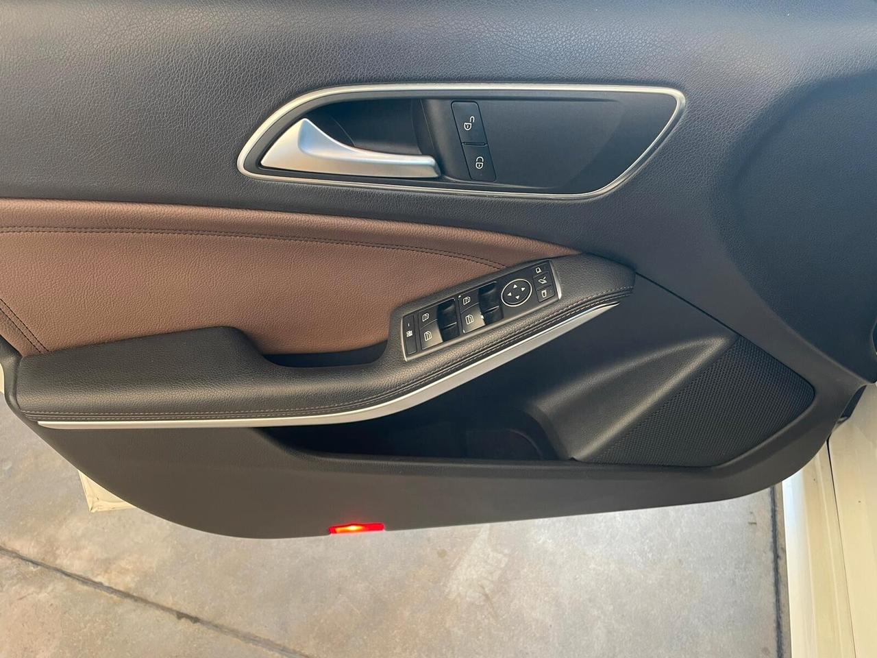 Mercedes-benz A 180 160 d Automatic Sport AMG