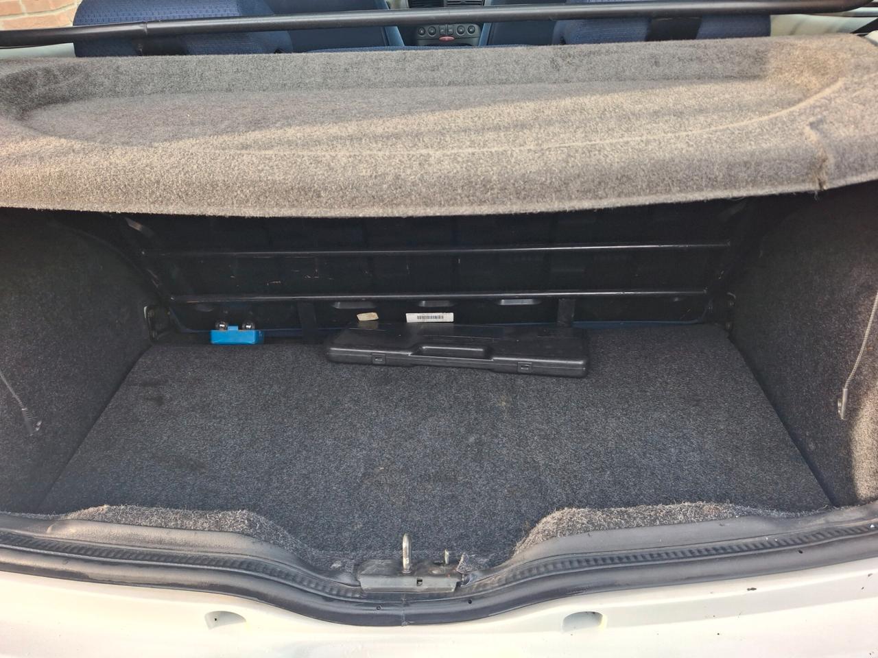 Fiat Punto 1.3 JTD 3p. 4 p.ti Active Van