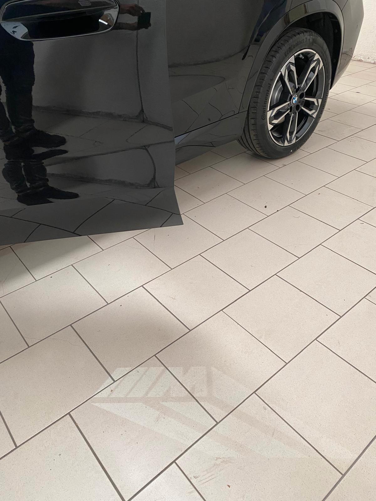 BMW iX1 eDrive20 Pacchetto M Sport Pro-Ok Neopatentati-LEGGI SOTTO