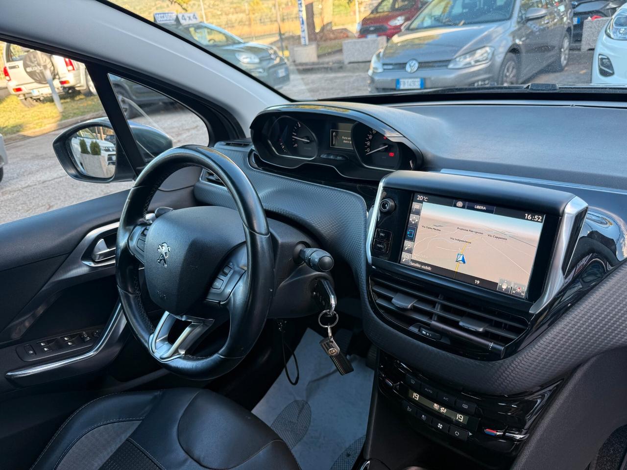 " IMMACOLATA " Peugeot 2008 BlueHDi 100 Allure - LEGGI BENE