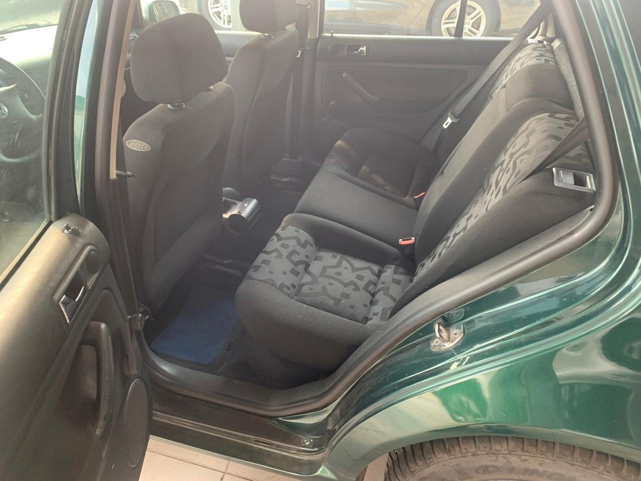 Volkswagen Golf 1.9 SDI