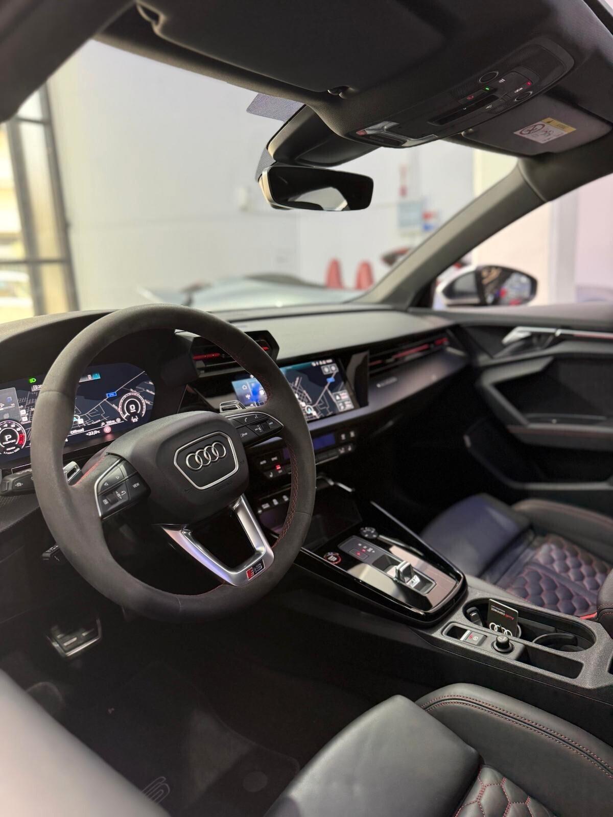 Audi A3 RS 3 SPB TFSI quattro S tronic