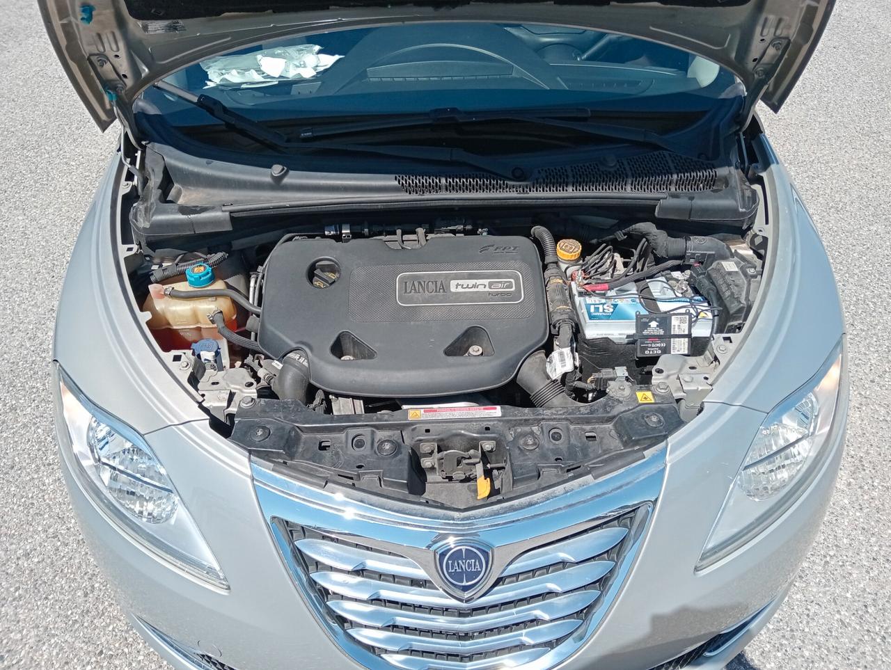 Lancia Ypsilon 0.9 85cv 5p. Gold OK NEOPATENTATI