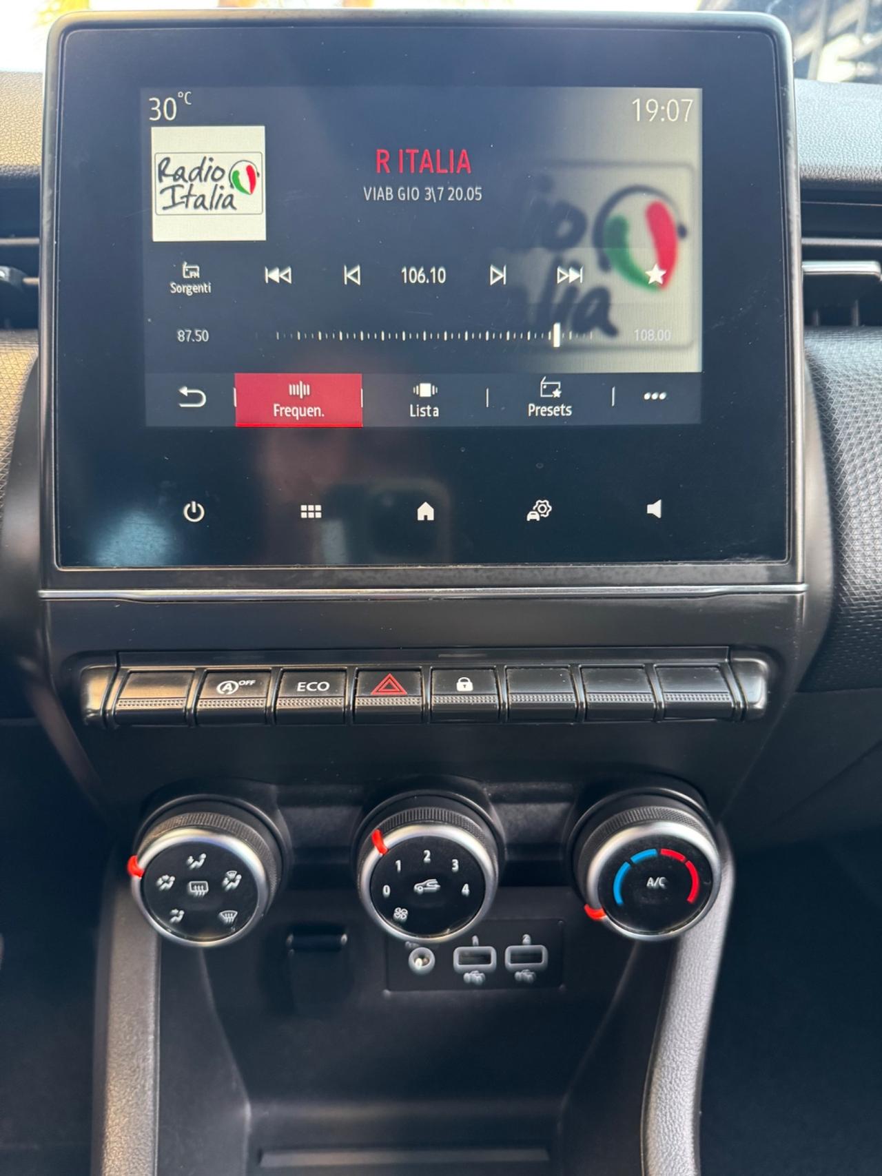 Renault Clio TCe 90 CV idonea ai neopatentati