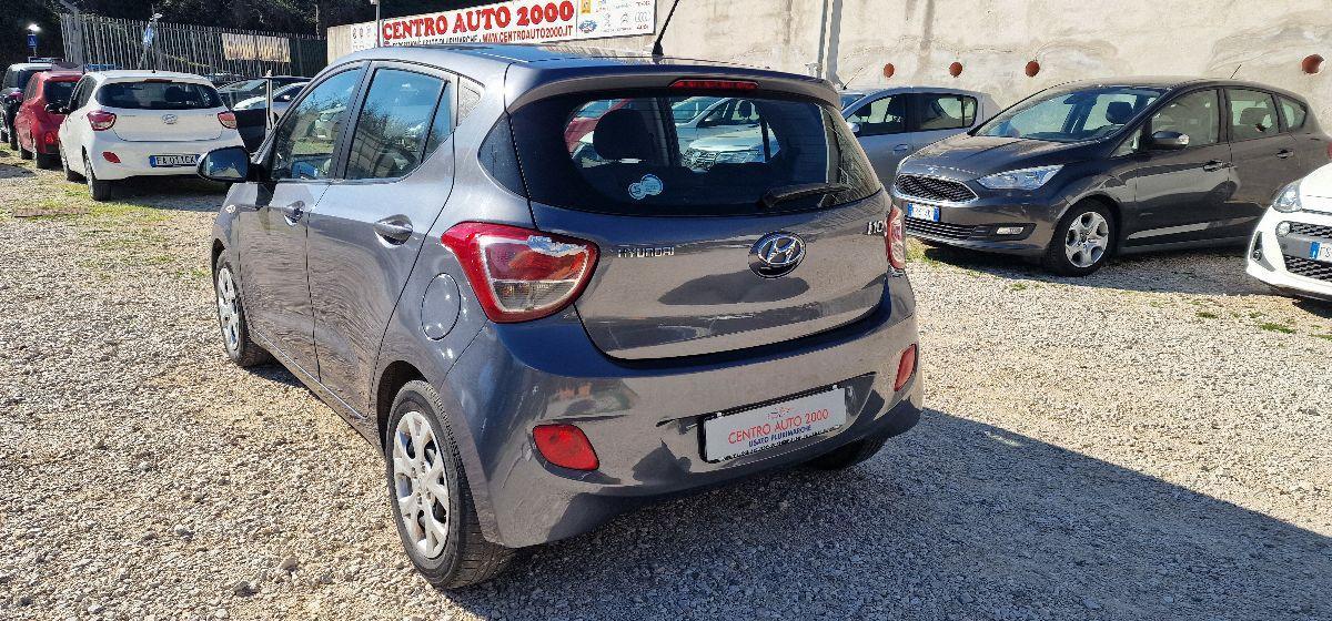 HYUNDAI i10 1.0 MPI Sound Edition
