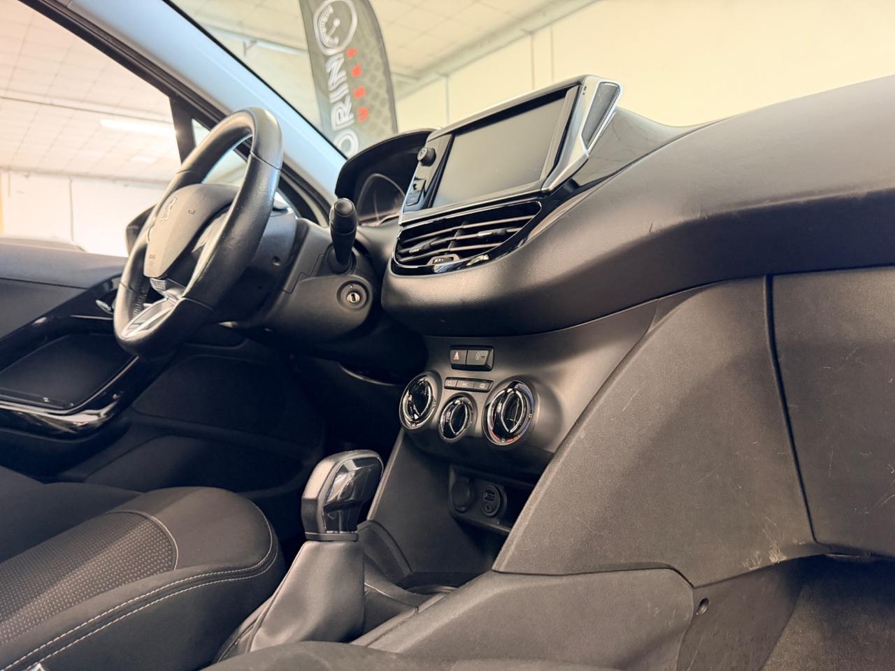 Peugeot 208 BlueHDi 75 5 porte Allure