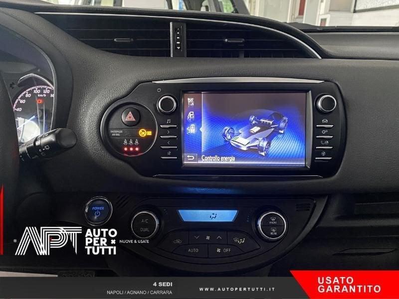 Toyota Yaris Yaris 5p 1.5 hybrid Cool my18