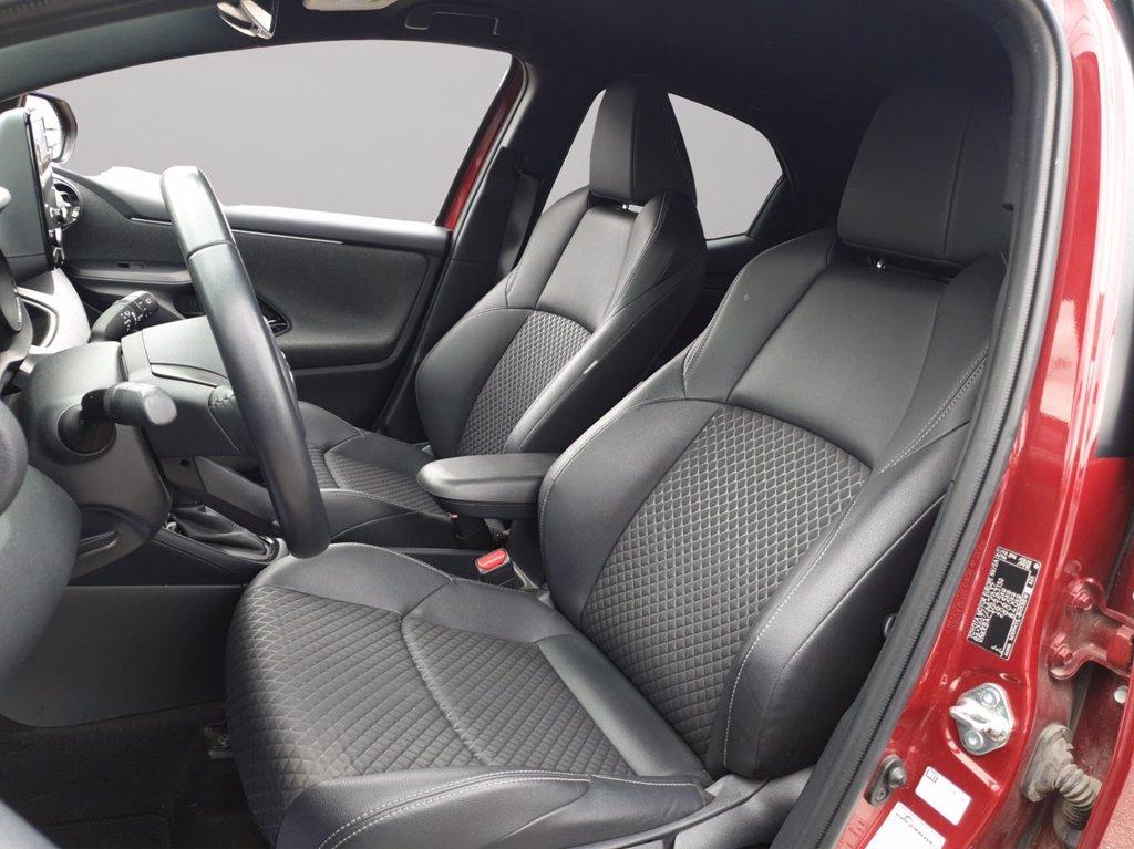 TOYOTA Yaris 1.5h style del 2021
