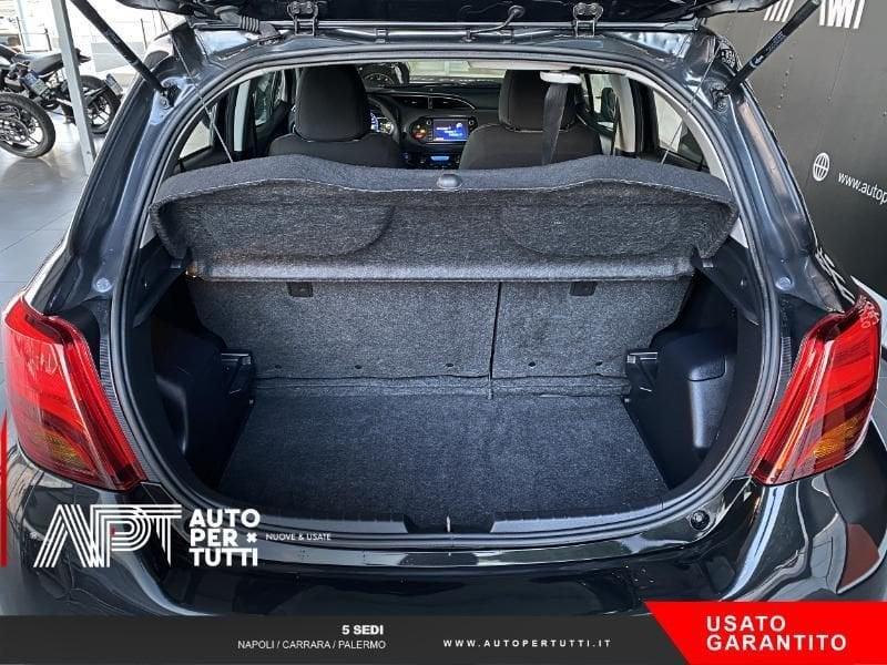 Toyota Yaris Yaris 1.5 hybrid Active 5p my16