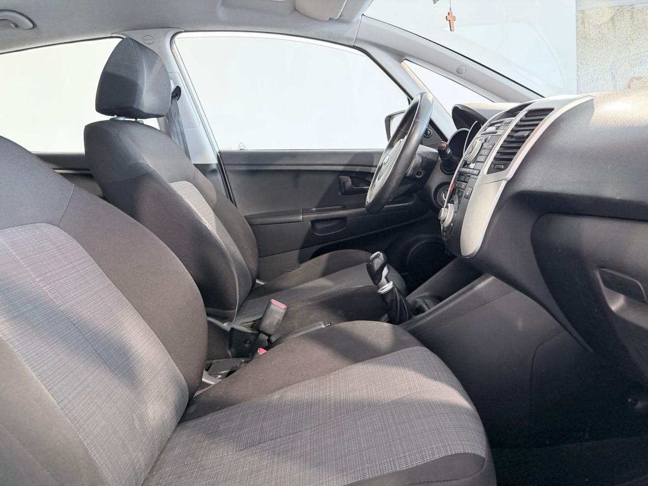 Kia Venga 2012 1.4 90 cv GPL X NEOPATENTATI