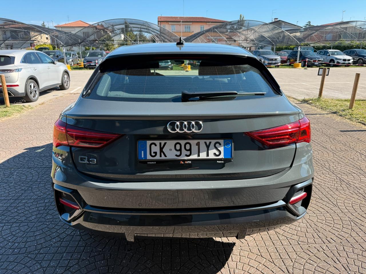 Audi Q3 35 TDI S tronic Business Advanced