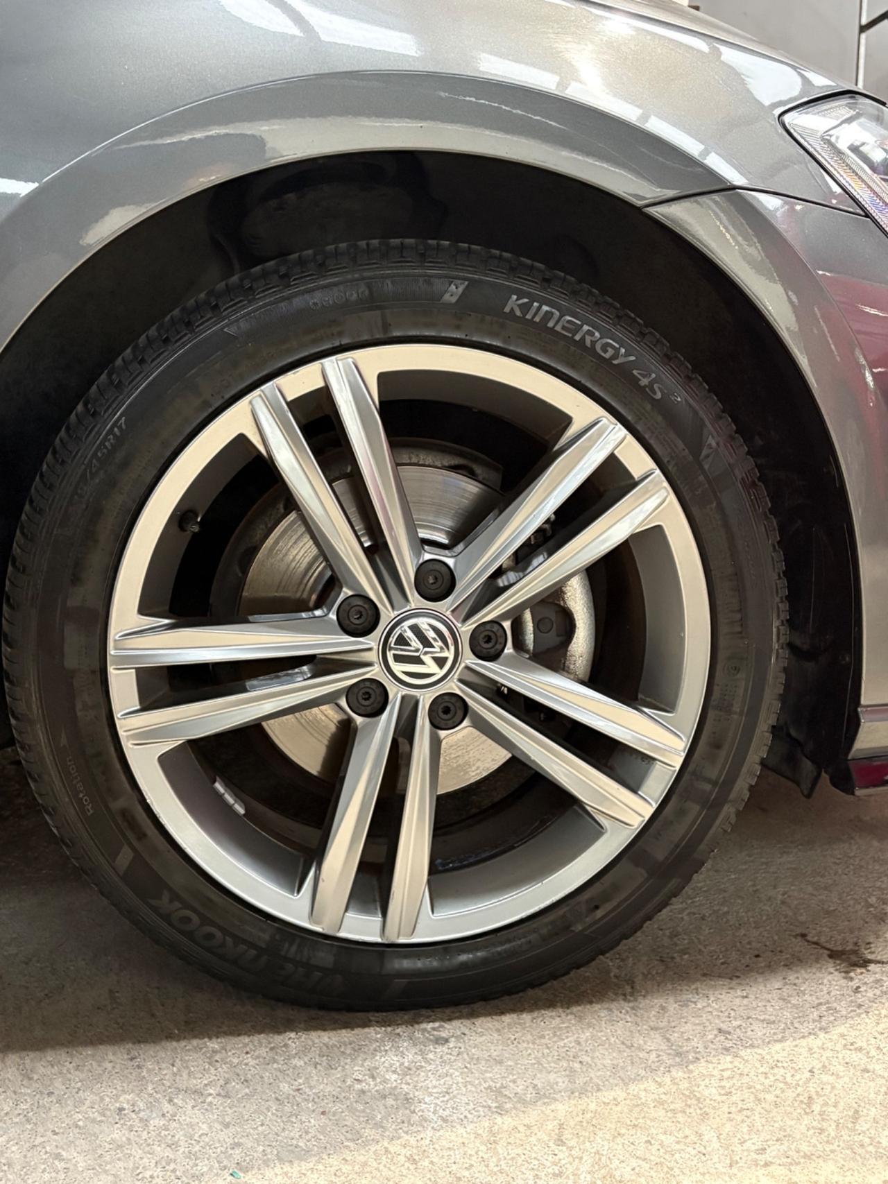 Volkswagen Golf 1.6 TDI 115 CV R-LINE