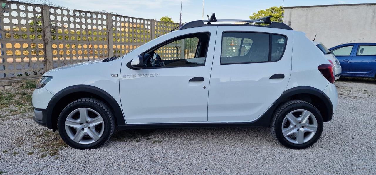 Dacia Sandero Stepway Prestige 2014 100.000km