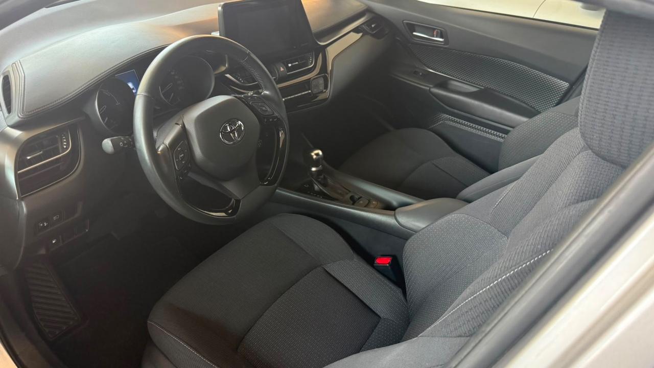Toyota C-HR 1.8 HV Trend