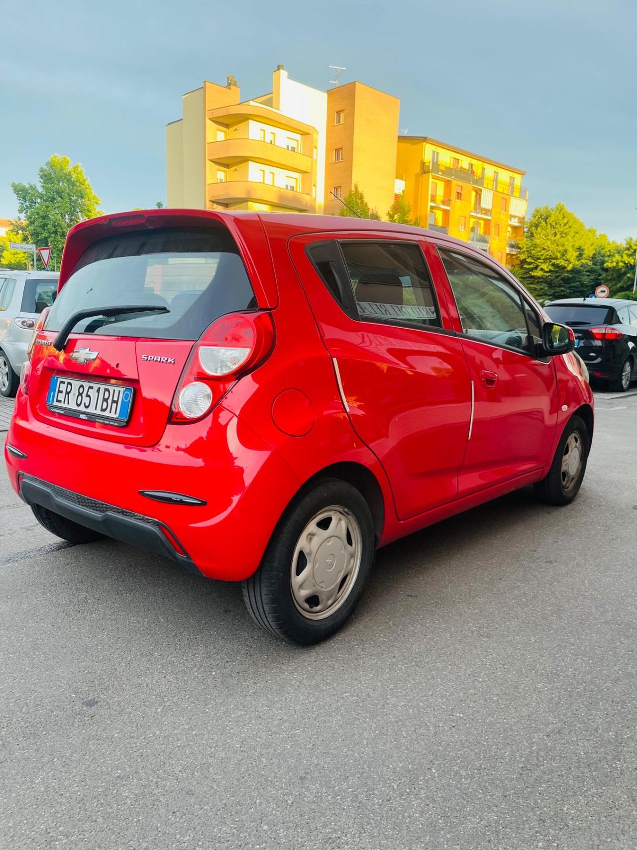 Chevrolet Spark 1.0 Pink Lady Special Edition