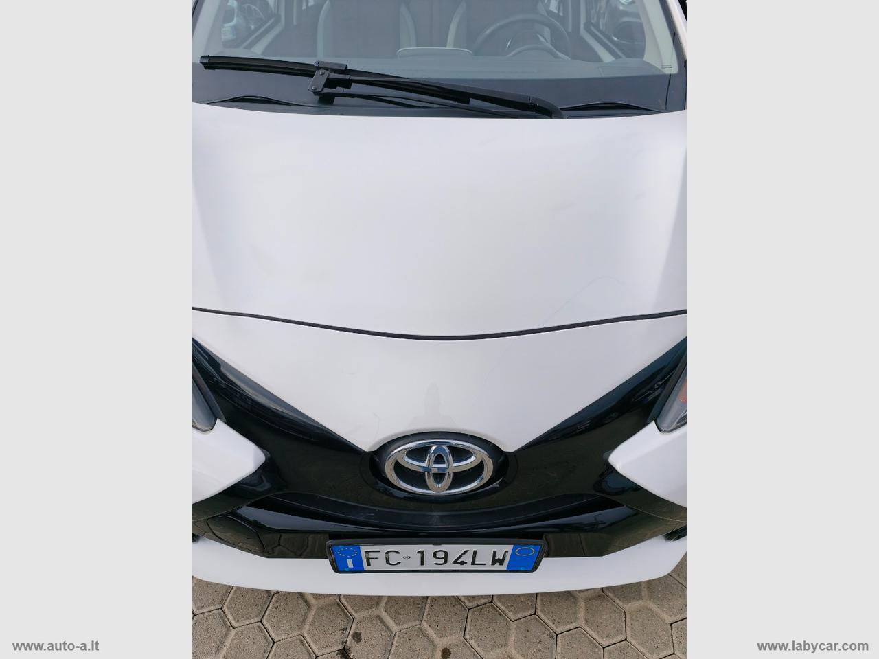 TOYOTA Aygo 1.0 VVT-i 69 CV 5p. x-pure