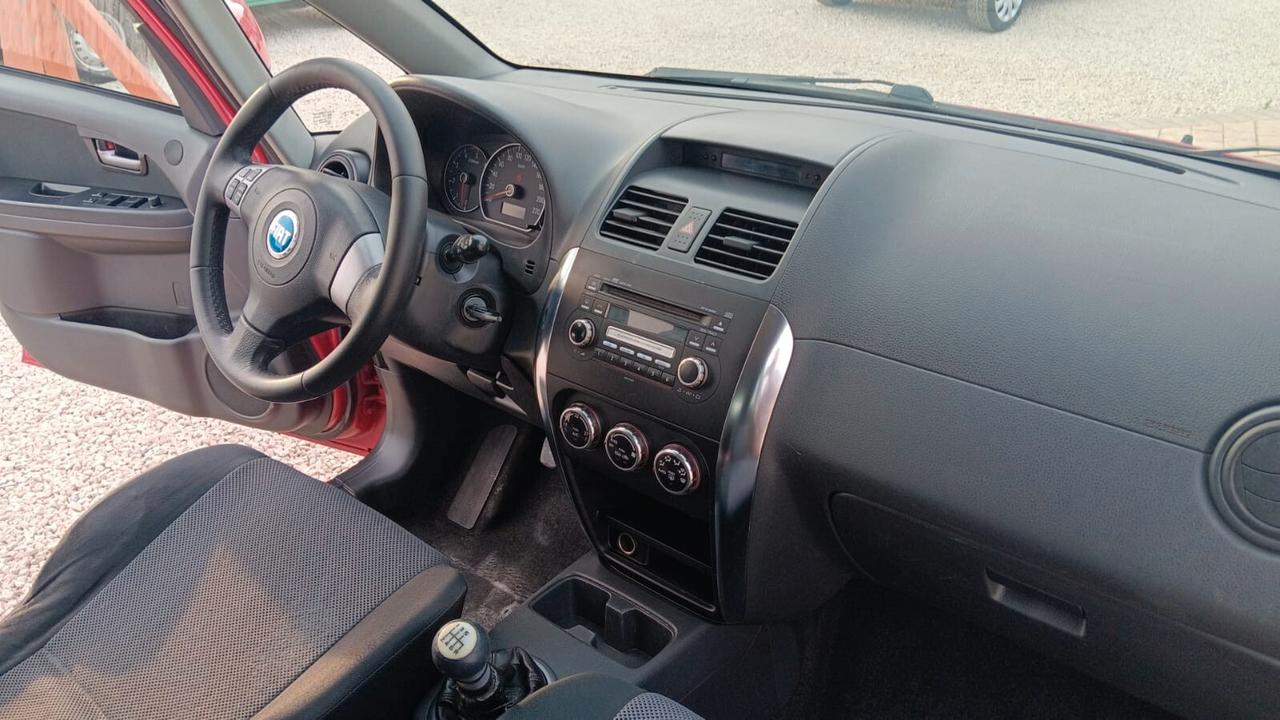 Fiat Sedici 1.9 MJT 4x4 Emotion