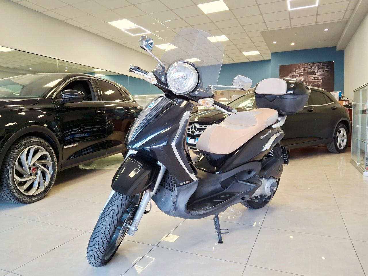 Piaggio Beverly 300 i.e. Tourer