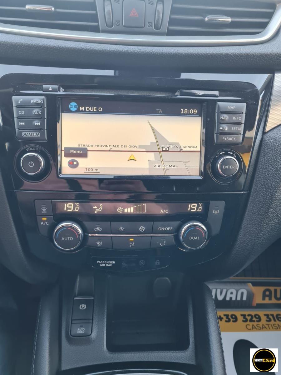 NISSAN Qashqai 1.5 dCi N-Connecta