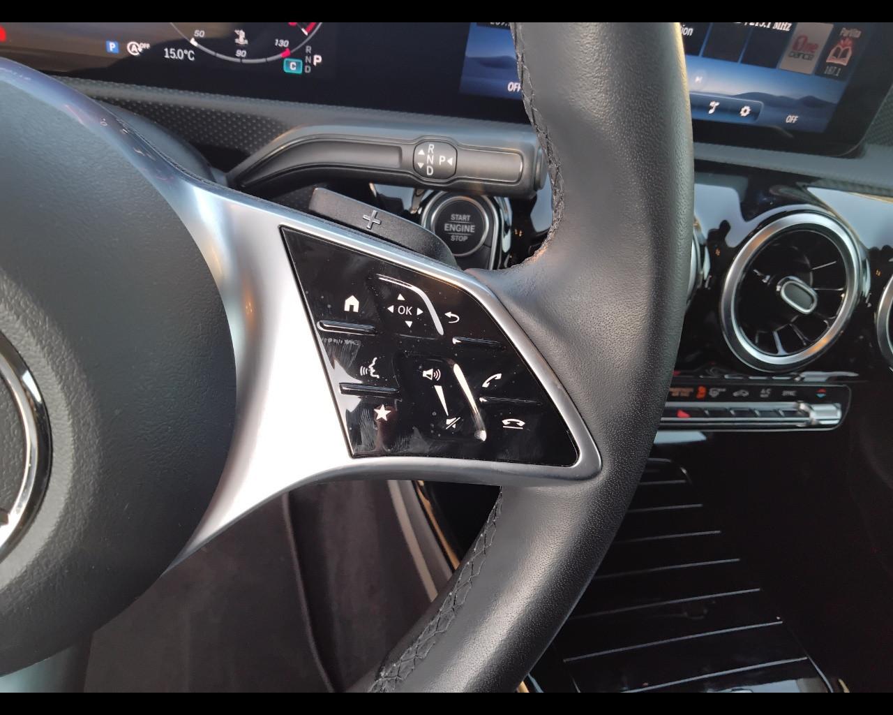 Mercedes-Benz Classe A - W177 2023 - A 180 d Progressive Advanced auto