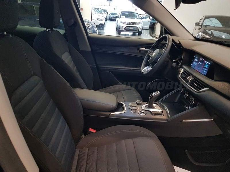 Alfa Romeo Stelvio Stelvio 2.2 t Super rwd 160cv auto