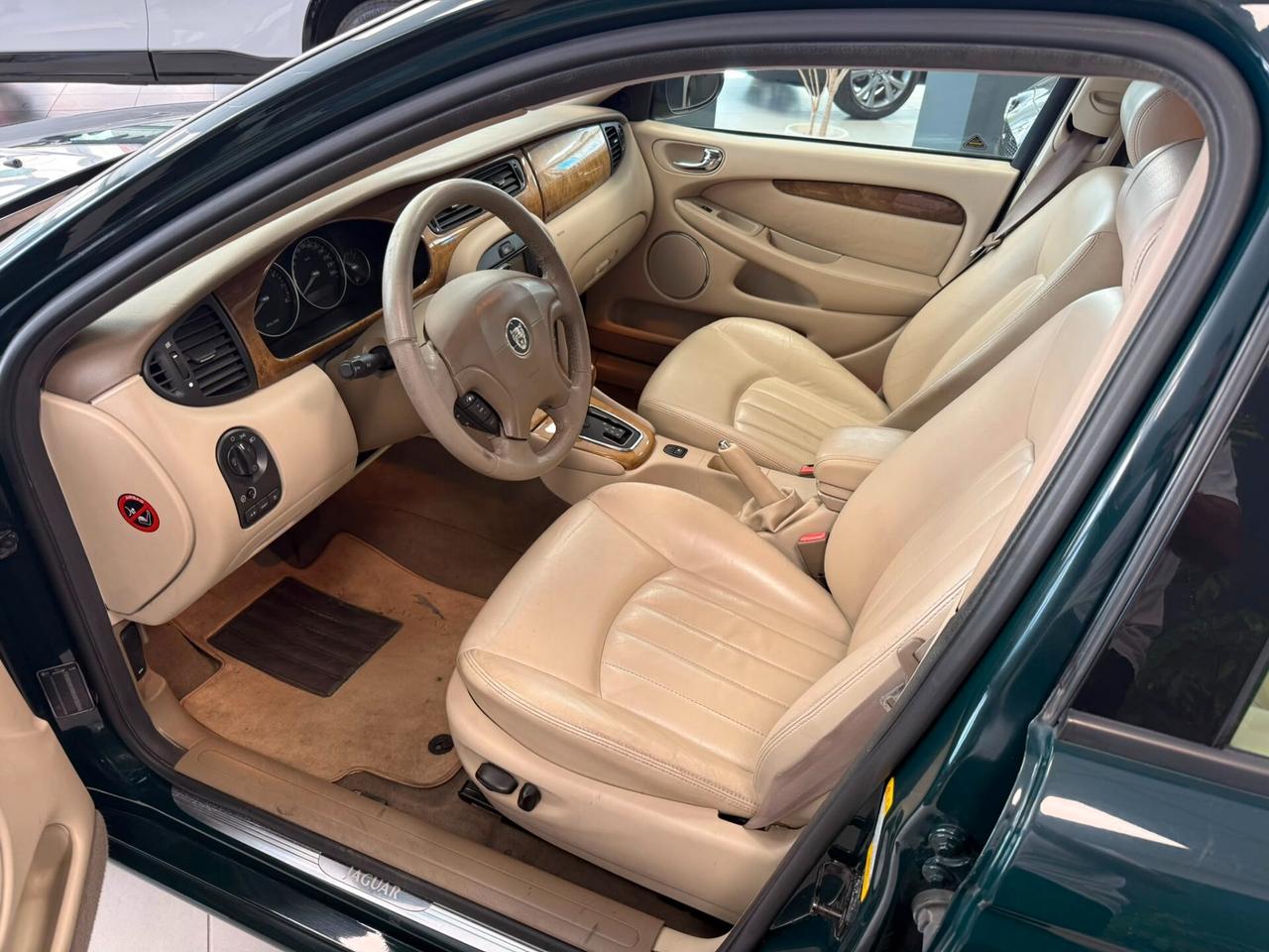 Jaguar X-Type 2.5 V6 24V cat Executive