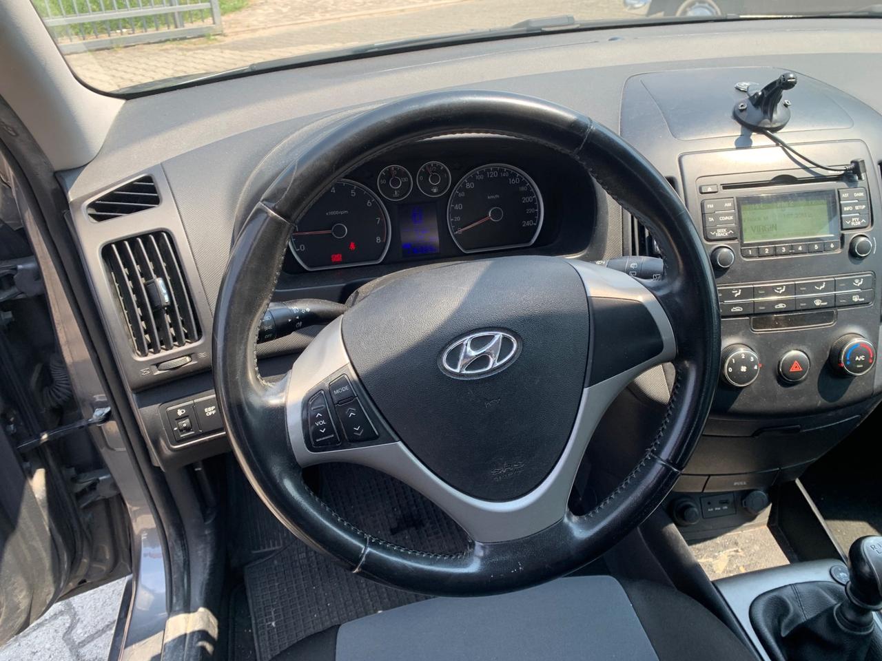 Hyundai i30 CW 1.4 16V 109CV BlueDr. GPL Act.Sp.