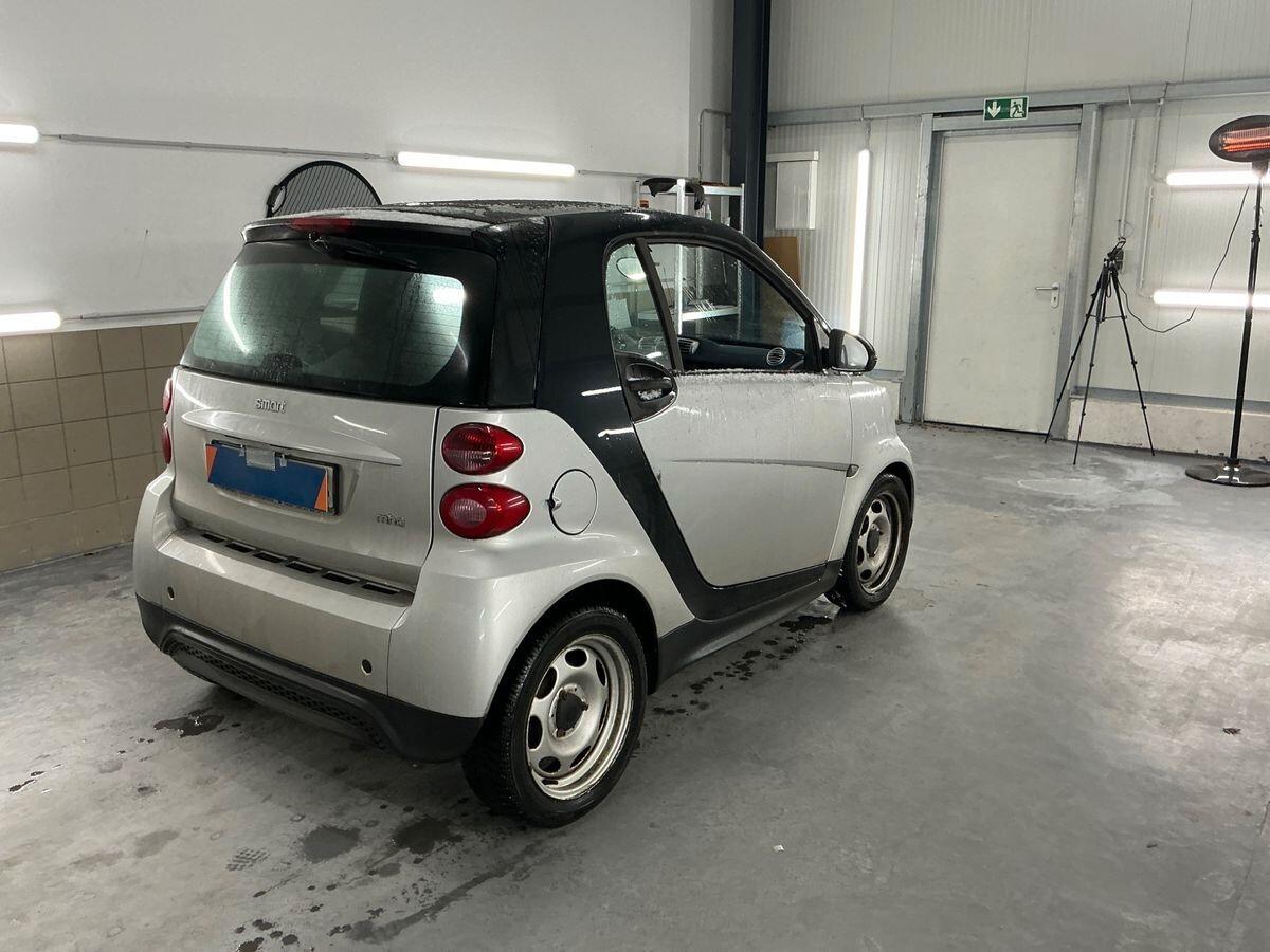 Smart ForTwo 1000 45 kW MHD coupé pure