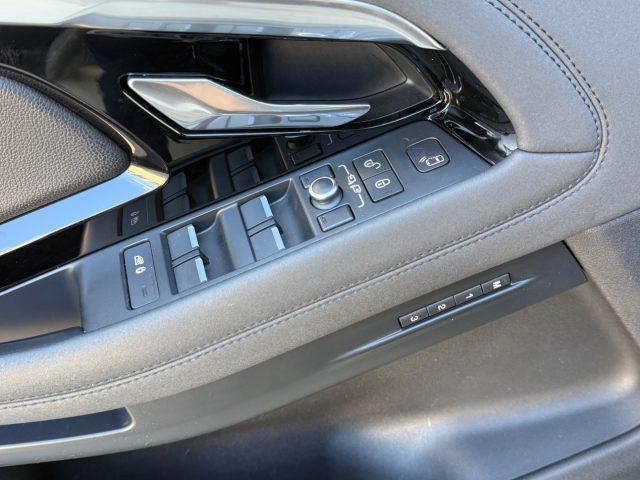 LAND ROVER Range Rover Evoque 2.0D R-Dynamic HSE GARANZIA
