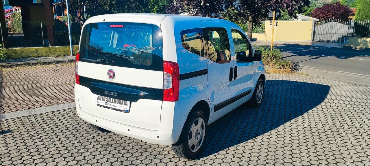 Fiat Qubo 1.3 MJT 95 CV Lounge automatico