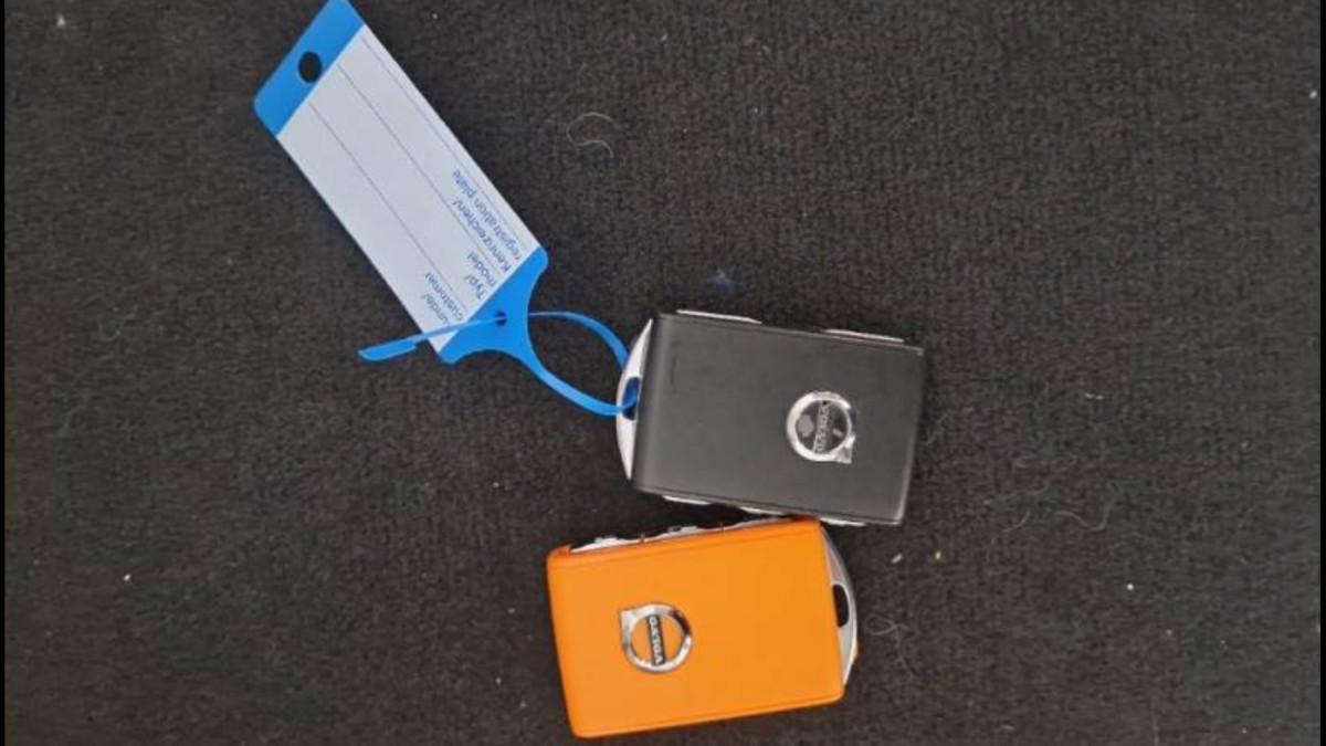 VOLVO Xc40 T4 Recharge Plug-In Inscription Expression N-1