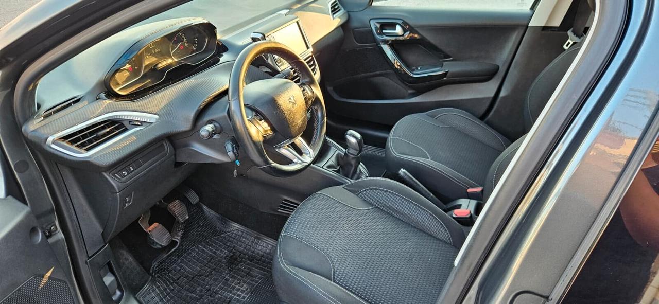 Peugeot 208 1.6 BlueHDi Allure