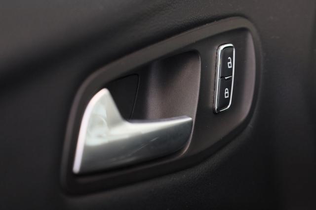FORD Kuga 2.0 TDCI 163 CV 4WD Powershift Titanium