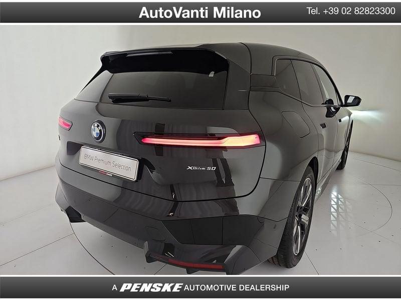 BMW iX iX xDrive50 Pacchetto Sportivo