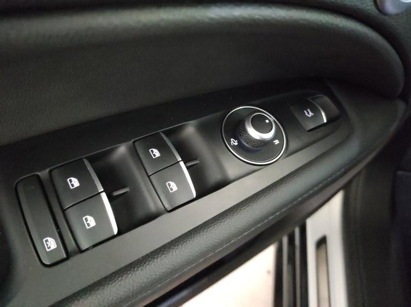 ALFA ROMEO Stelvio - Stelvio 2.0 Turbo 280 CV AT8 Q4 Competizione