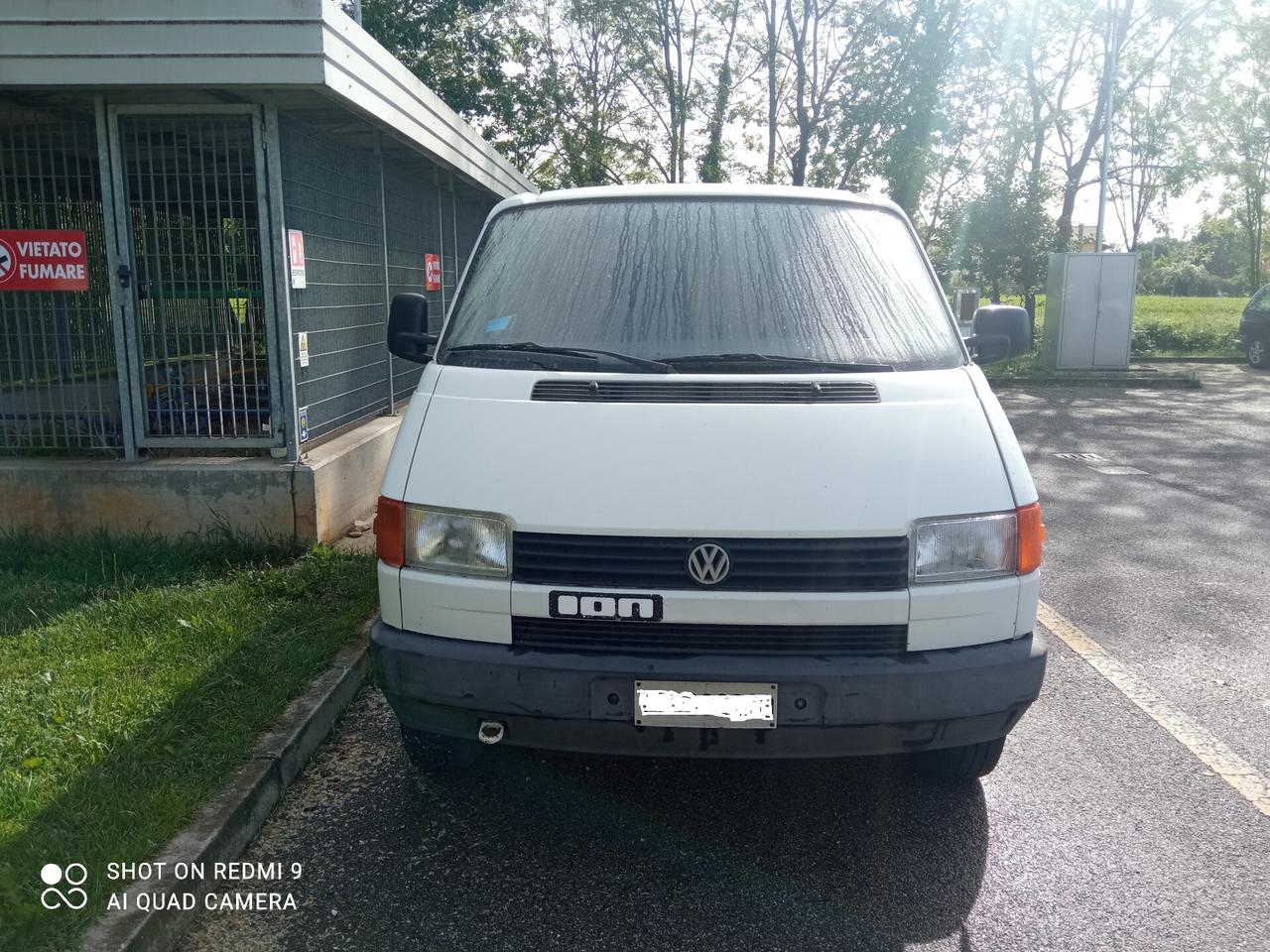 Volkswagen Transporter 2.5 TDI 3 POSTI 77CV