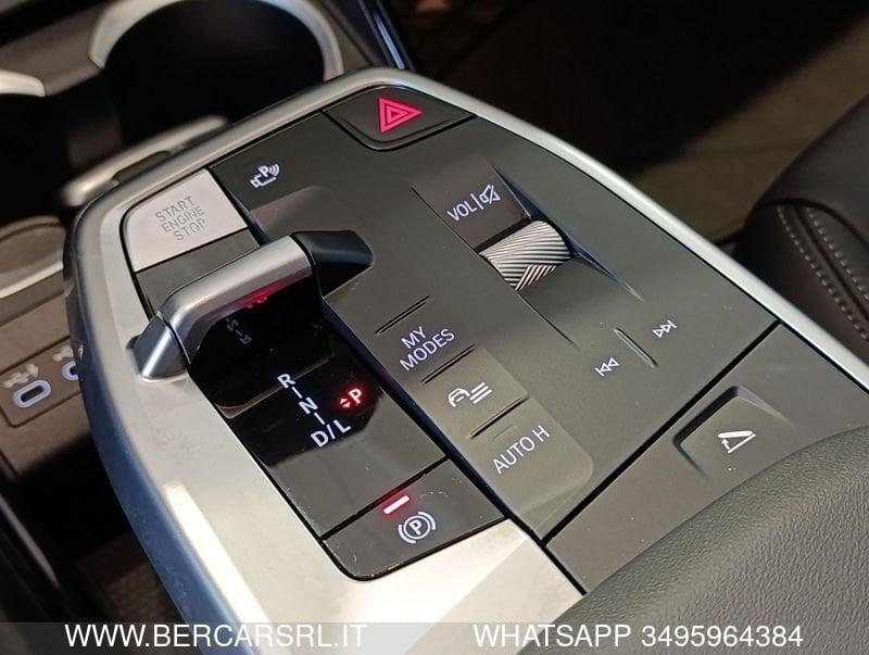 BMW X1 X1 xDrive 25e xLine*TELECAMERA POST*LED*PDC*PELLE*