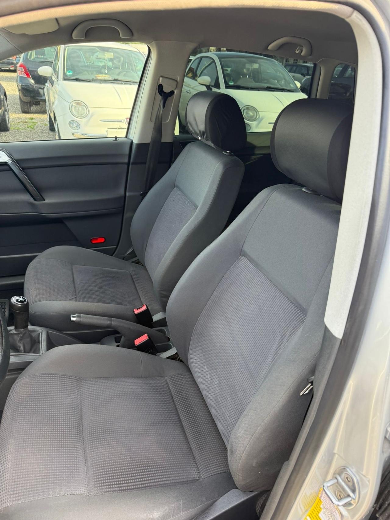 Volkswagen Polo 1.4/75CV 16V 5p. Comfortline