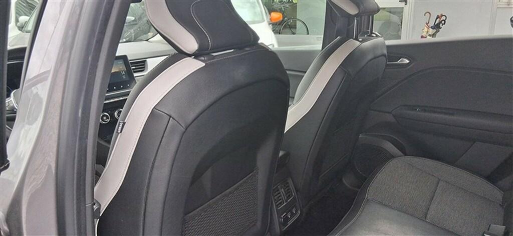Renault Captur 1.6 Hybrid Intens E-Tech Auto