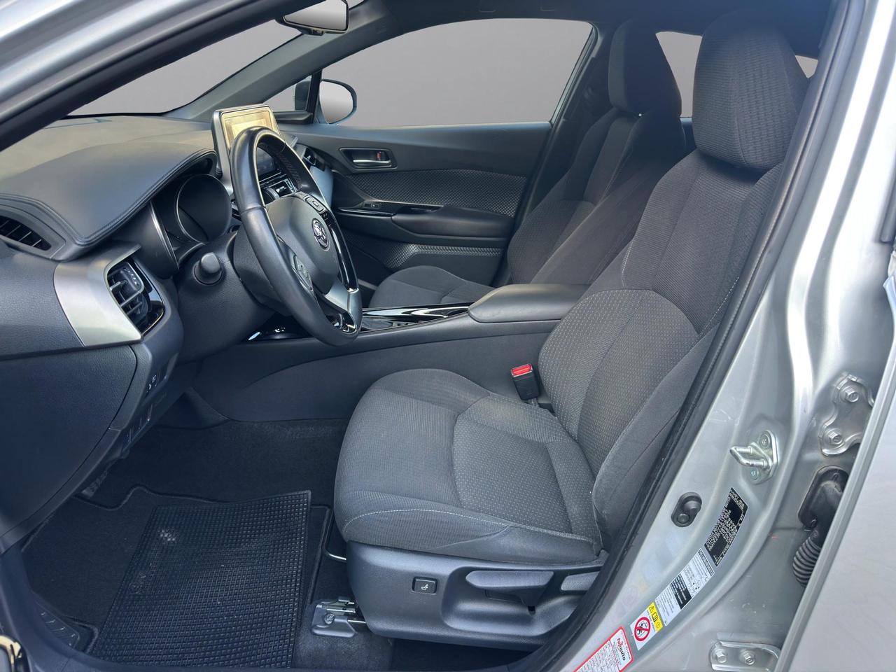 Toyota C-HR 1.8h Trend 2wd e-cvt